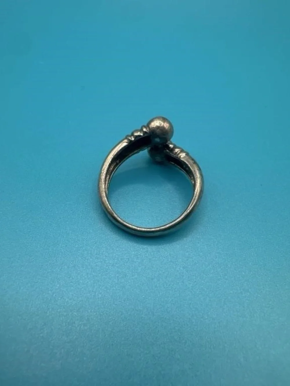 Hand Forged Sterling Silver Ring - Size 7.5 - 925 Stamped - Vintage Artisan - Picture 3 of 6